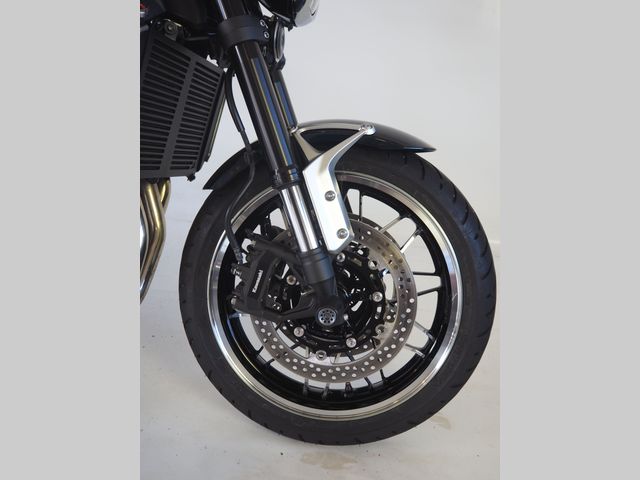 kawasaki - z900rs
