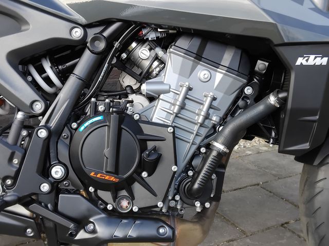 ktm - 990-duke