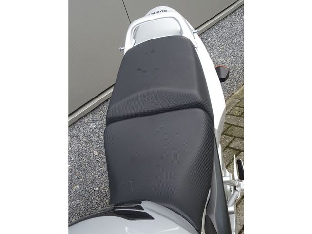 suzuki - gsf-650-s-bandit