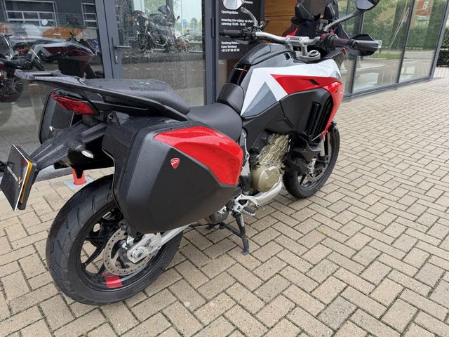 ducati - multistrada-v4-s-sport