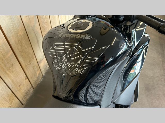 kawasaki - ninja-1000sx