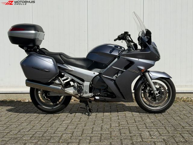 yamaha - fjr-1300