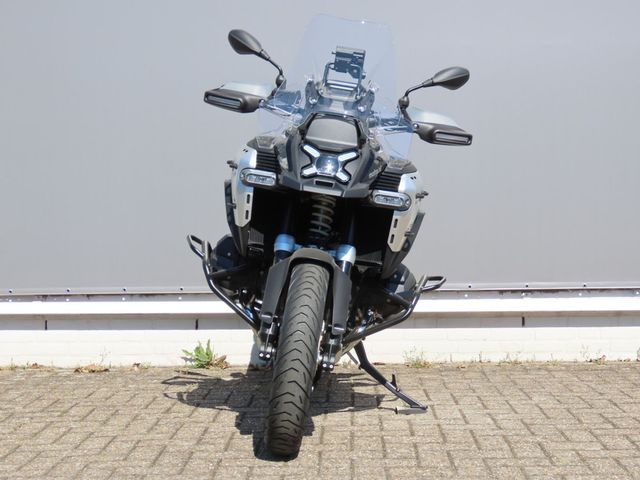 bmw - r-1300-gs-adventure