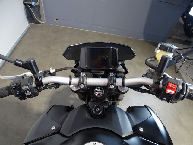 yamaha - mt-09-abs