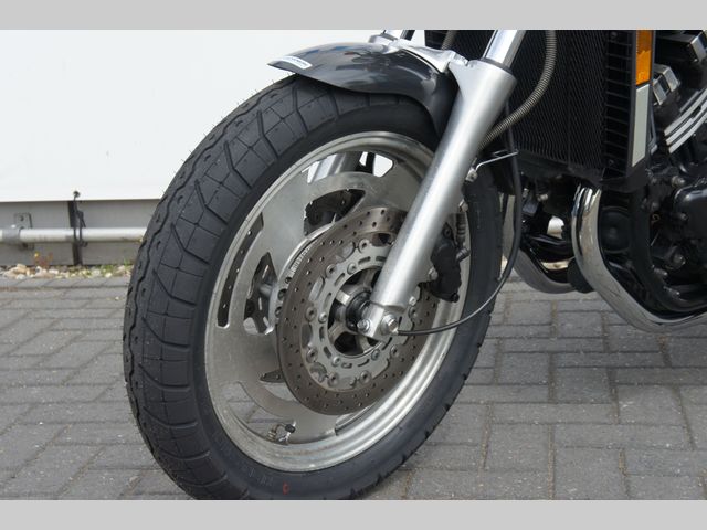 yamaha - vmax-carbon