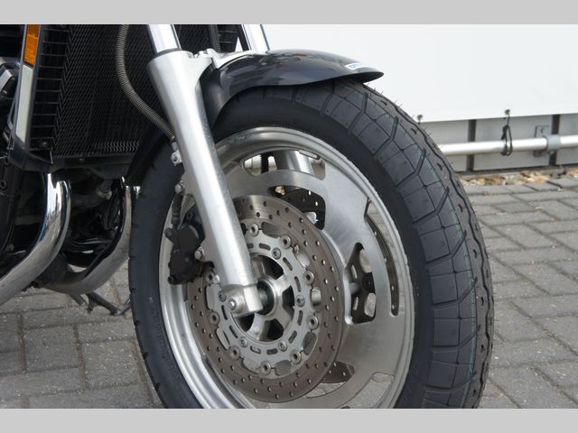 yamaha - vmax-carbon