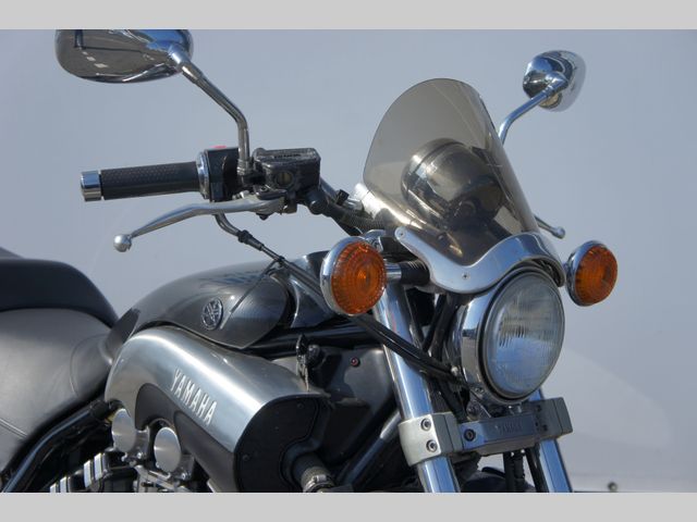 yamaha - vmax-carbon