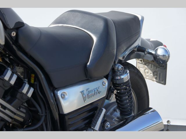 yamaha - vmax-carbon