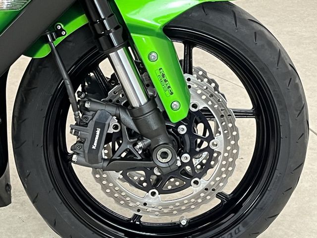 kawasaki - z-1000-sx-abs