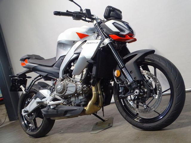 aprilia - tuono-457
