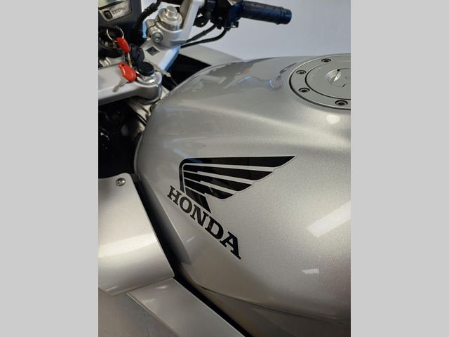 honda - vfr-800-fi-vtec-abs