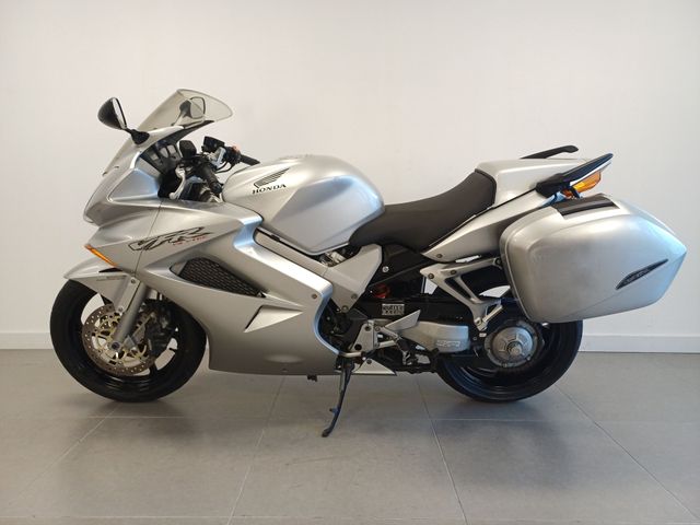 honda - vfr-800-fi-vtec-abs