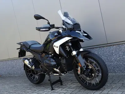 BMW R 1300 GS TRIPLE BLACK – foto 2