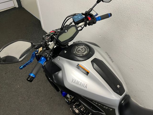 yamaha - mt-07-abs