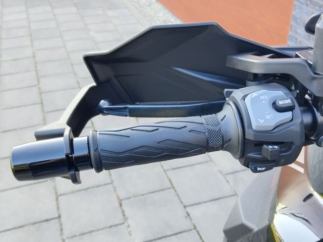 suzuki - v-strom-1050-de
