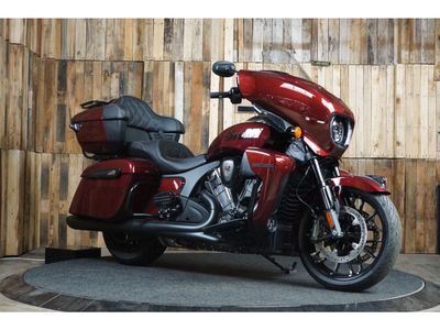 INDIAN MOTORCYCLE ROADMASTER POWERPLUS DARK HORSE – foto 2
