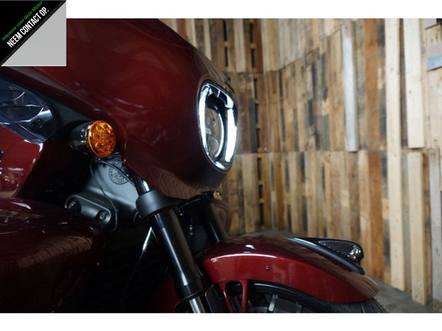 indian - roadmaster-powerplus-dark-horse