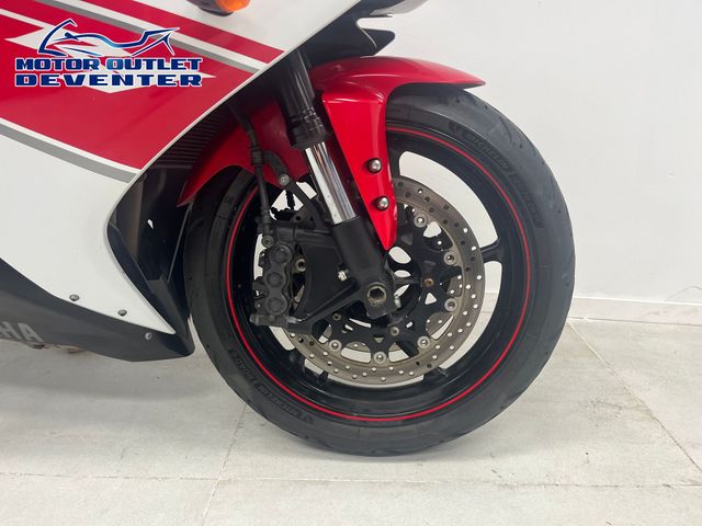 yamaha - yzf-r1