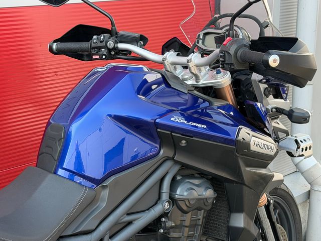 triumph - tiger-explorer