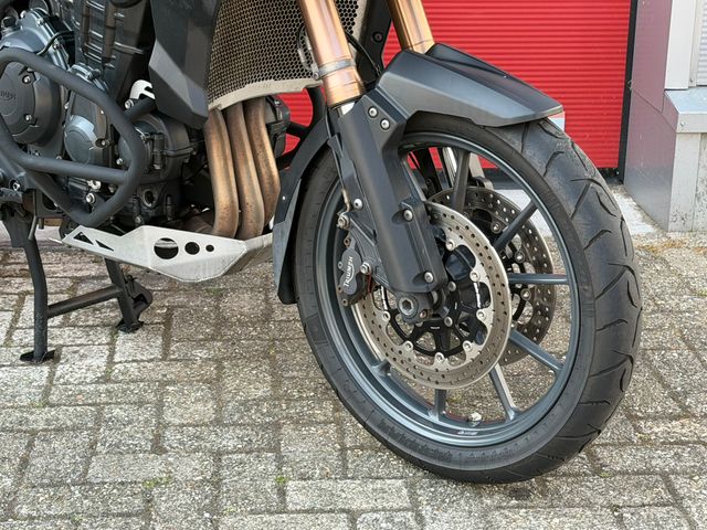 triumph - tiger-explorer