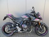SUZUKI GSX-8S