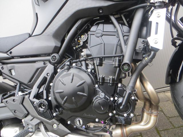 suzuki - gsx-8s