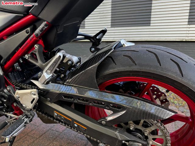 kawasaki - z900