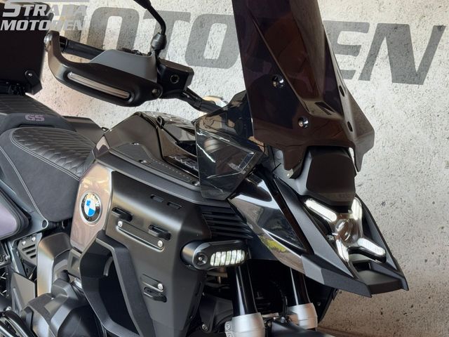 bmw - r-1300-gs-adventure-triple-black