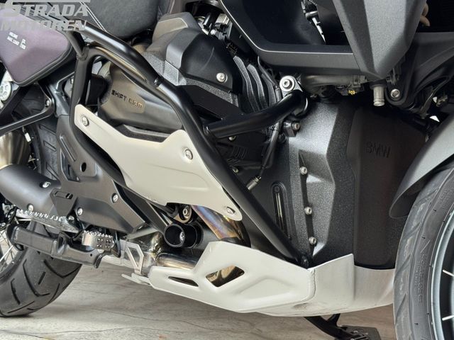 bmw - r-1300-gs-adventure-triple-black