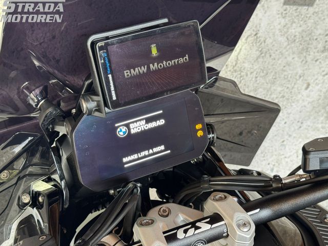 bmw - r-1300-gs-adventure-triple-black