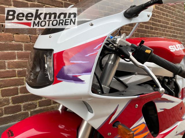 suzuki - gsx-r-750-w
