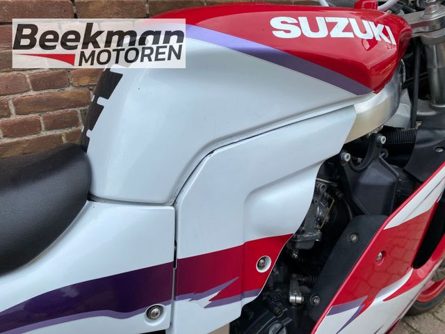 suzuki - gsx-r-750-w