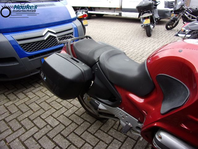 bmw - r-1100-rt