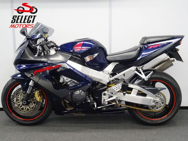 honda - cbr-900-rr-fireblade