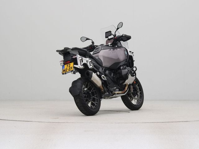 bmw - r-1300-gs-adventure