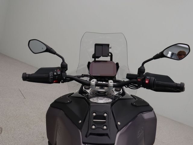 bmw - r-1300-gs-adventure