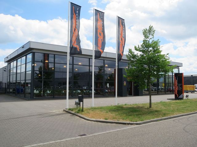 ktm - 1290-super-duke-r