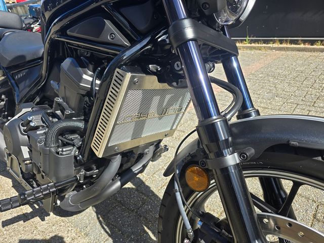 honda - cmx-1100-rebel-dct
