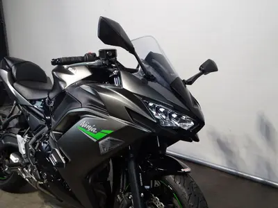 KAWASAKI NINJA 650 – foto 4