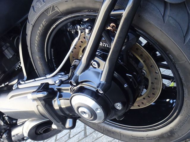 triumph - rocket-iii-r