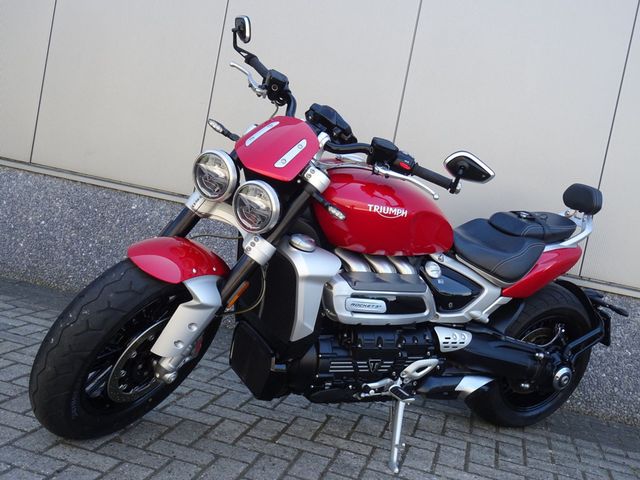 triumph - rocket-iii-r