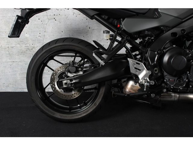 yamaha - tracer-9