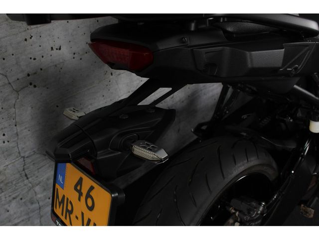 yamaha - tracer-9