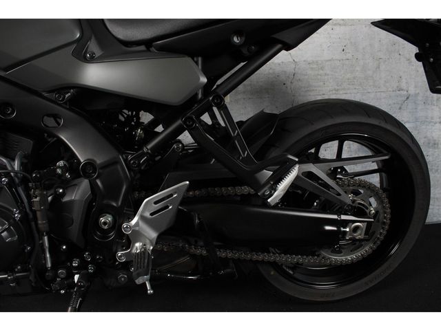 yamaha - tracer-9