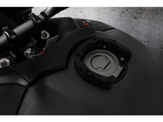 yamaha - tracer-9