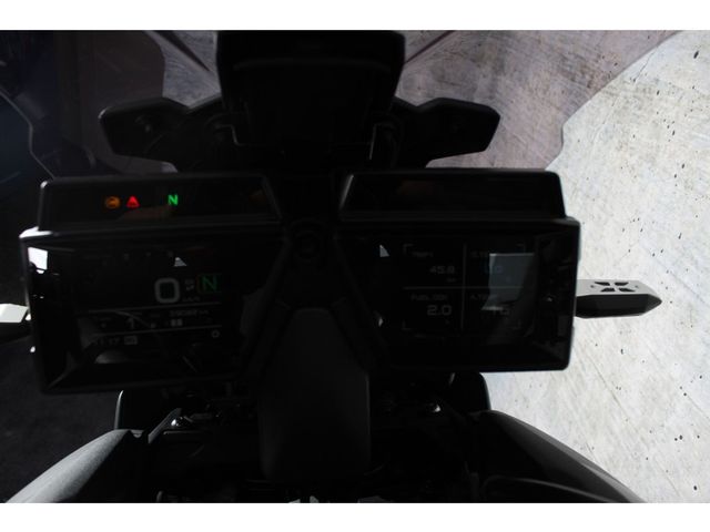 yamaha - tracer-9