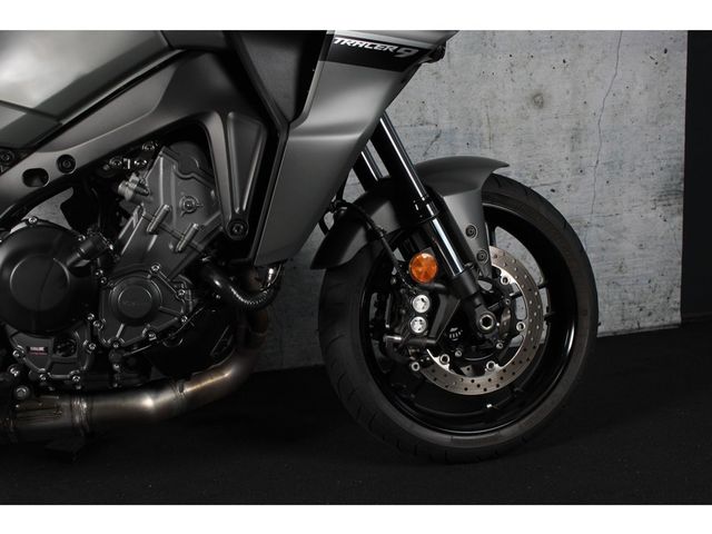 yamaha - tracer-9