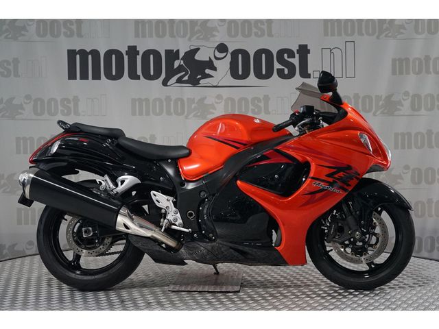 suzuki - gsx-r-1300-hayabusa