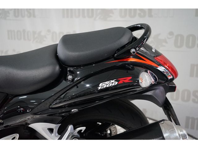 suzuki - gsx-r-1300-hayabusa