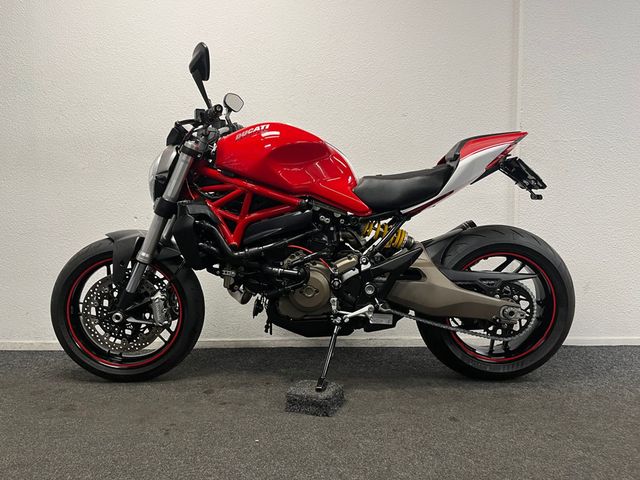 ducati - monster-821